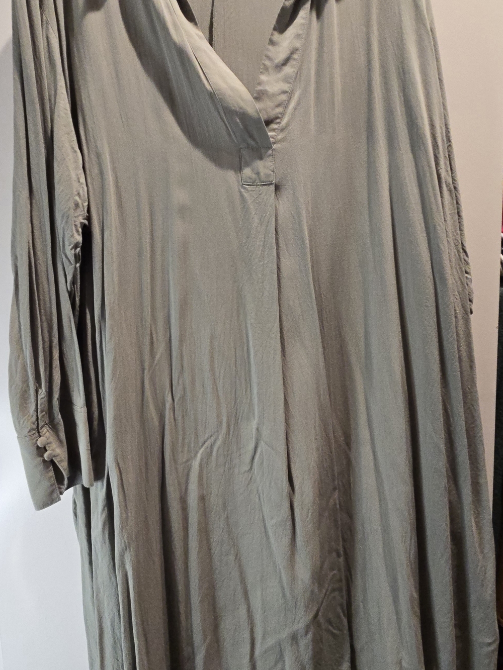H&M Sage Green Longsleeve V-Neck Shirtdress XL